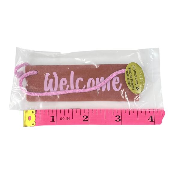 NEW American Girl Kira Comfy Platform WELCOME SIGN G’DAY Reversible Hanging Art - Picture 8 of 10